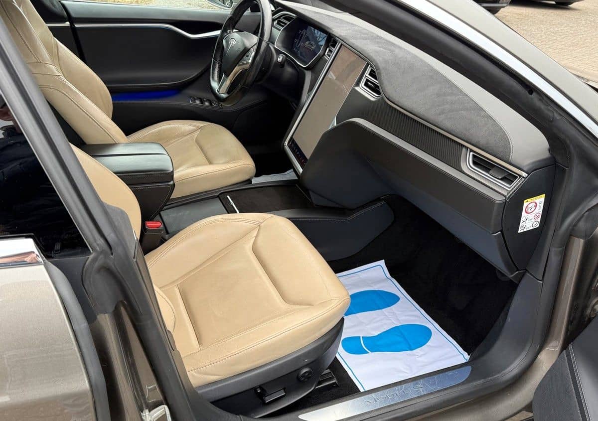 Tesla Model S 90D Facelift 1.Hand MCU2 CCS Panorama foto 10