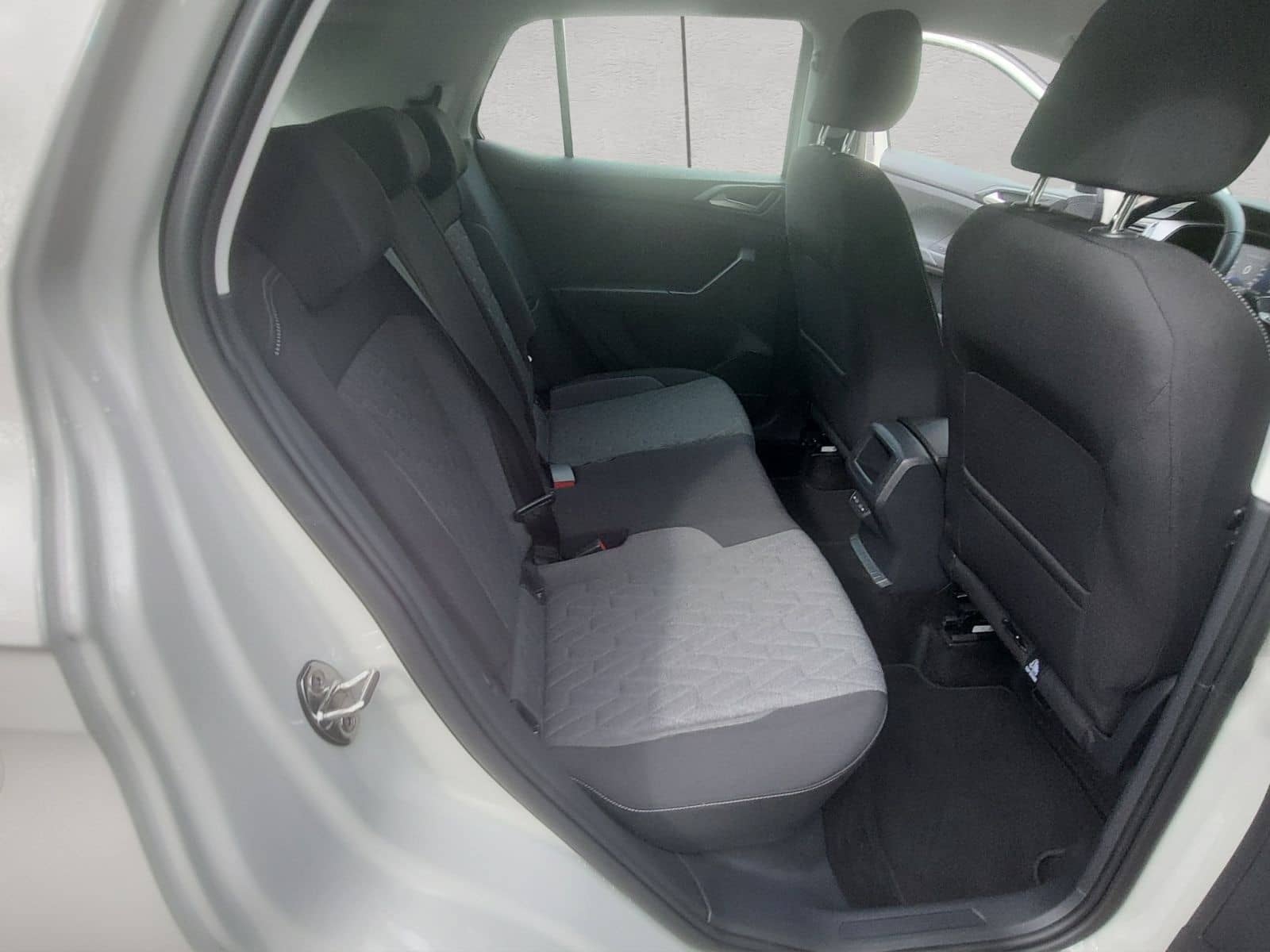 Volkswagen T-Cross 1.0 TSI Life IQ.Drive/Kamera/Navi foto 20