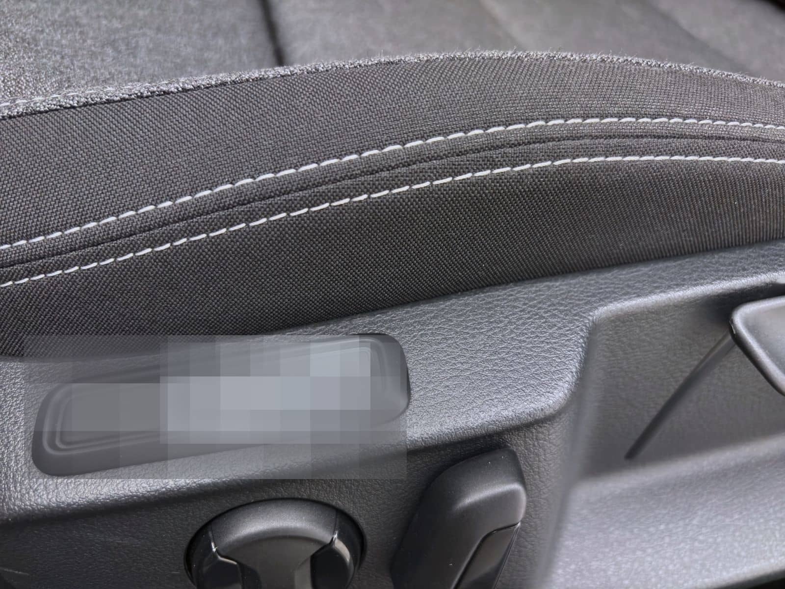 Volkswagen Passat Variant 2.0 TDI DSG BUSINESS AHK KAMERA N foto 18