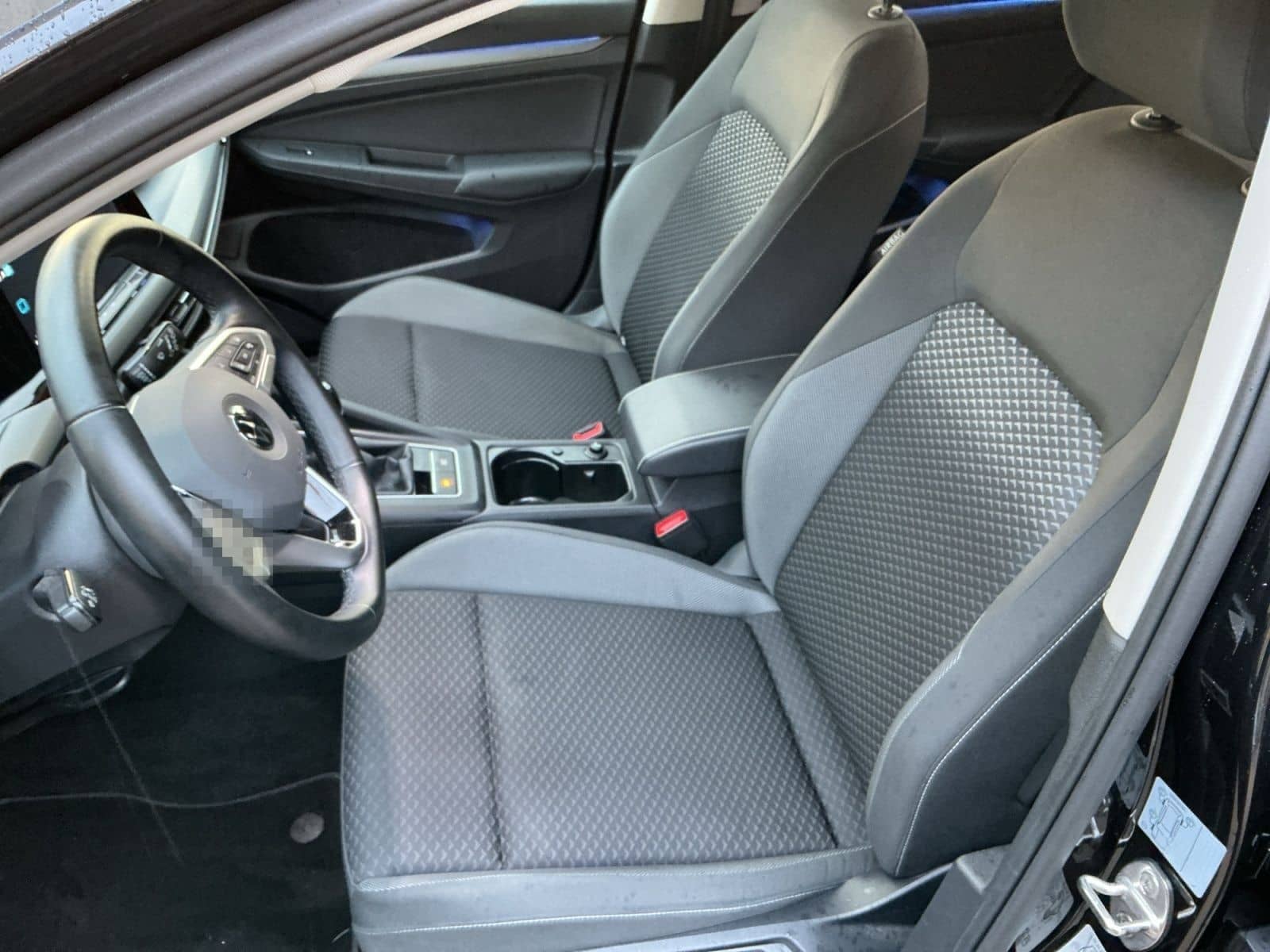 Volkswagen Golf VIII 1.5 TSI ACTIVE LEDplus+NAVI+STDHZG+HuD foto 12