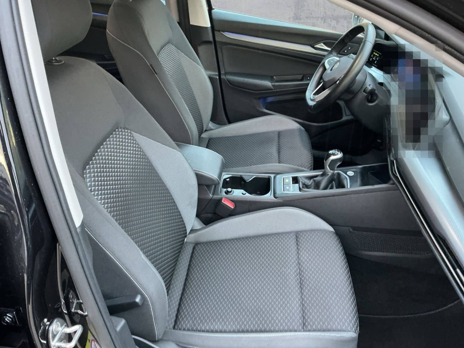 Volkswagen Golf VIII 1.5 TSI ACTIVE LEDplus+NAVI+STDHZG+HuD foto 13