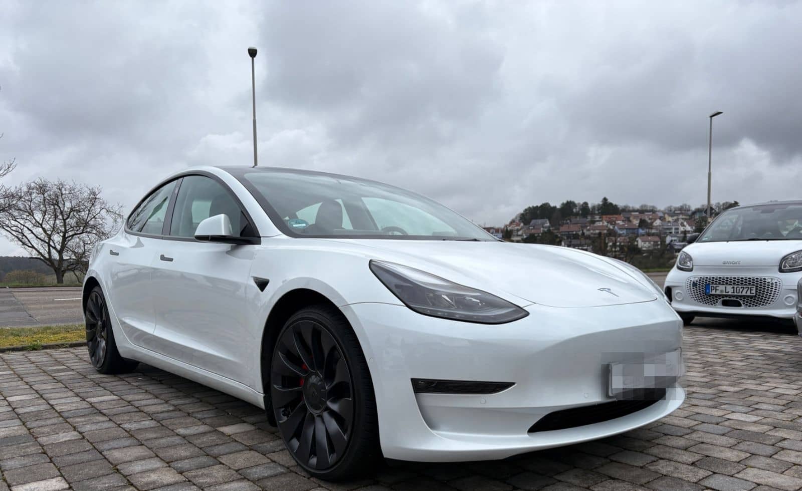 Tesla Model 3 Performance Dual AWD foto 1