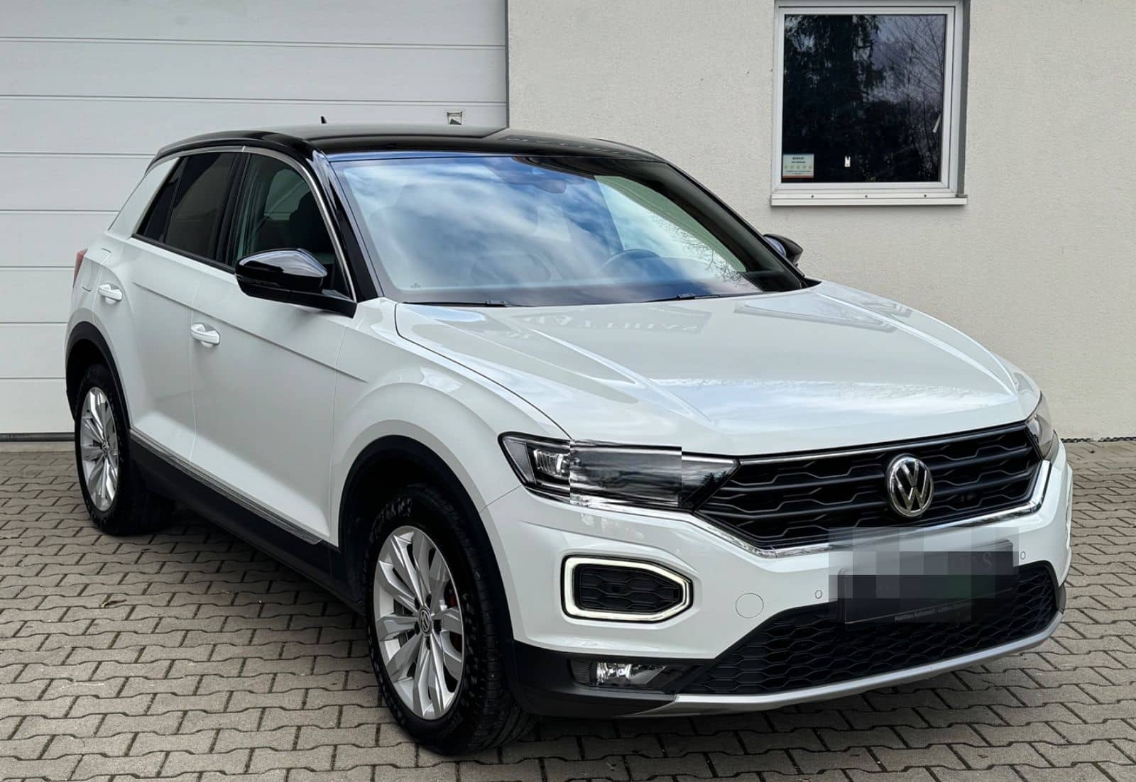 Volkswagen T-Roc Sport 4Motion 2.0TSI DSG 190PS/AHK/Nav/ACC foto 2