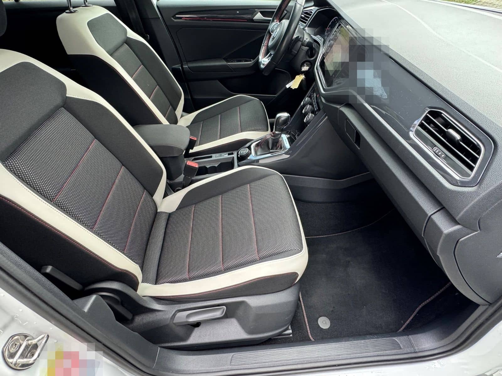 Volkswagen T-Roc Sport 4Motion 2.0TSI DSG 190PS/AHK/Nav/ACC foto 19