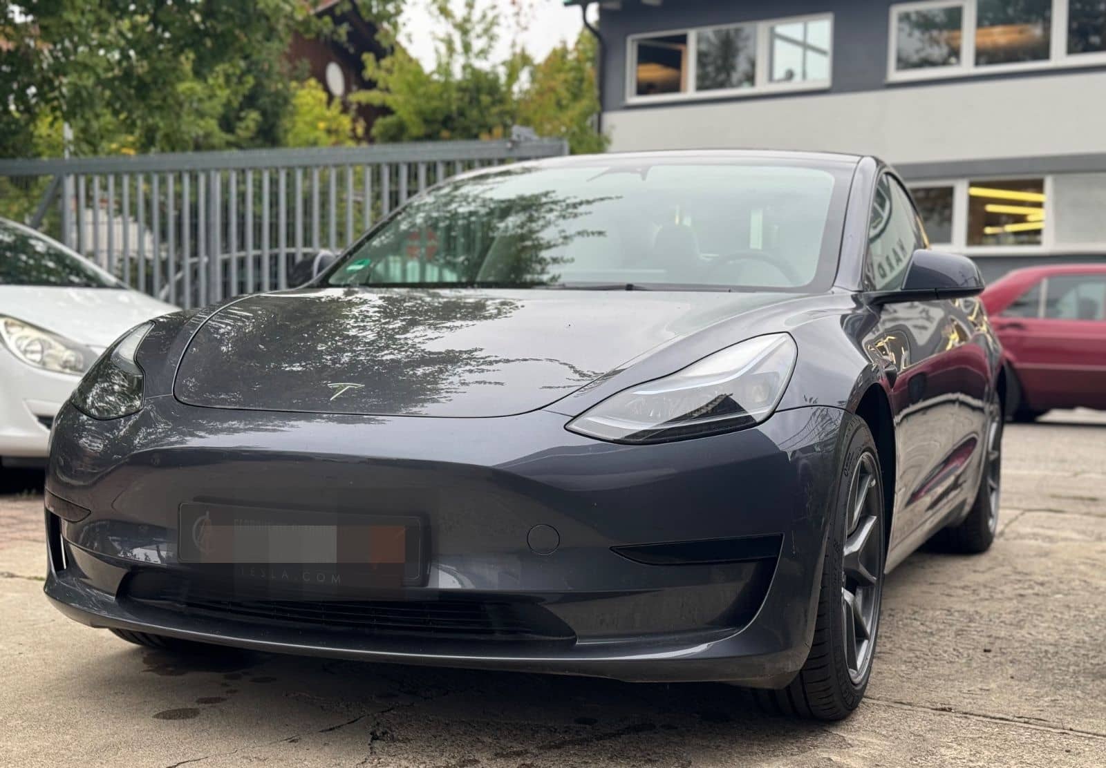 Tesla Model 3 Basis RWD*LEDER*KAMERA*1.HAND*SHZ*LED* foto 3