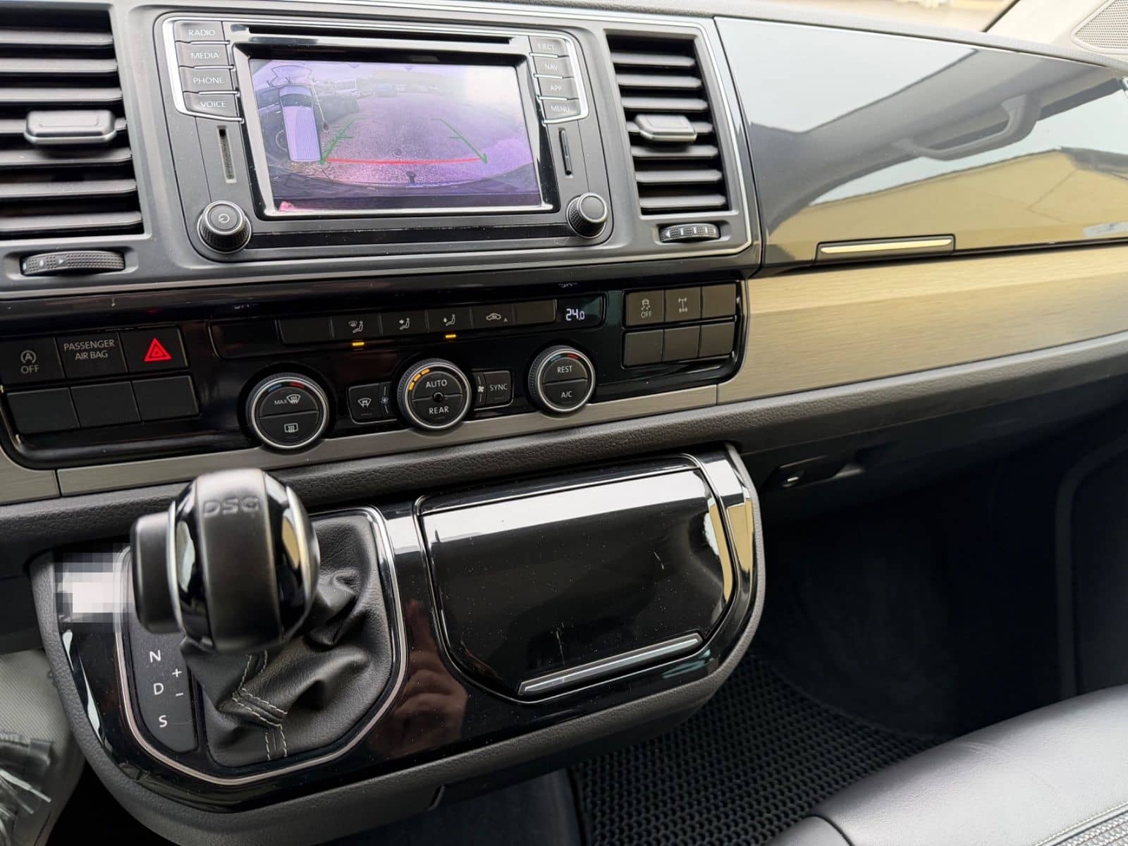 Volkswagen T6 Multivan Pan Americana 4 Motion DSG 7 Sitze foto 18