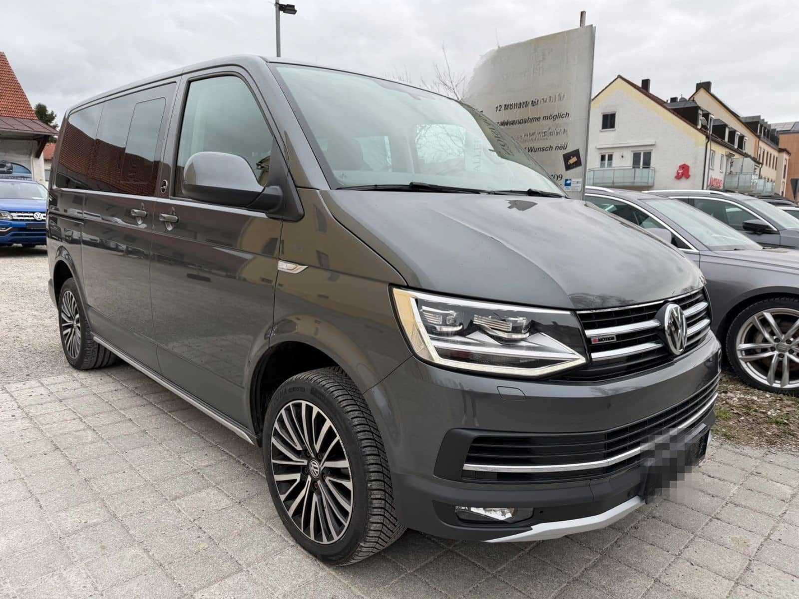 Volkswagen T6 Multivan Pan Americana 4 Motion DSG 7 Sitze foto 3