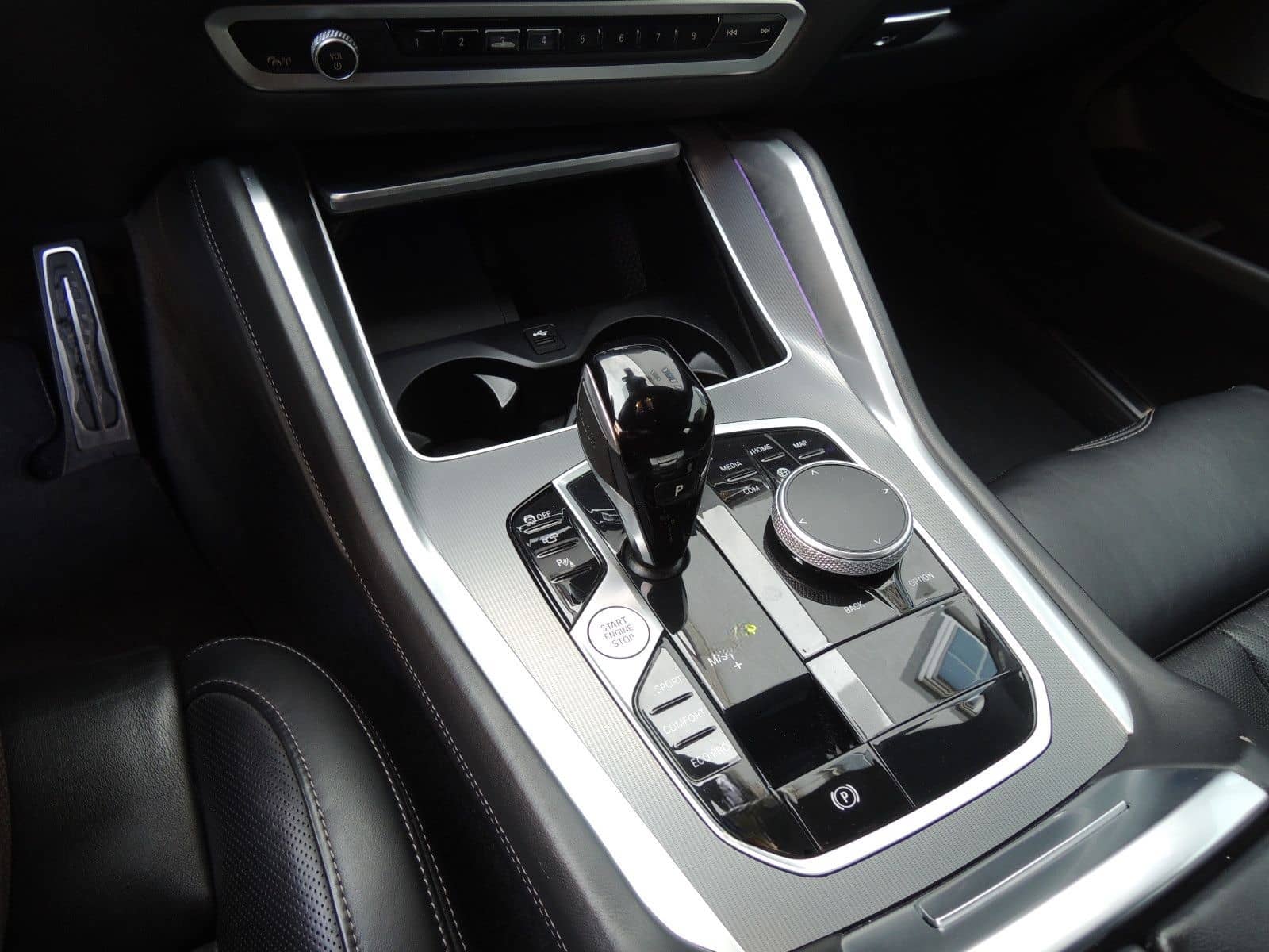 BMW X6 xDrive 40 d M Sport Panoramadach AHK schwenkb foto 23