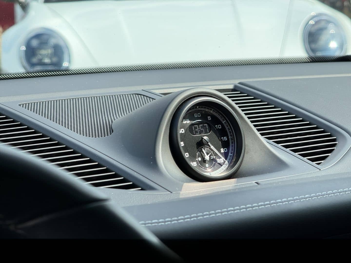 Porsche Macan GTS BOSE Sportabgas Panorama Standheizung foto 24