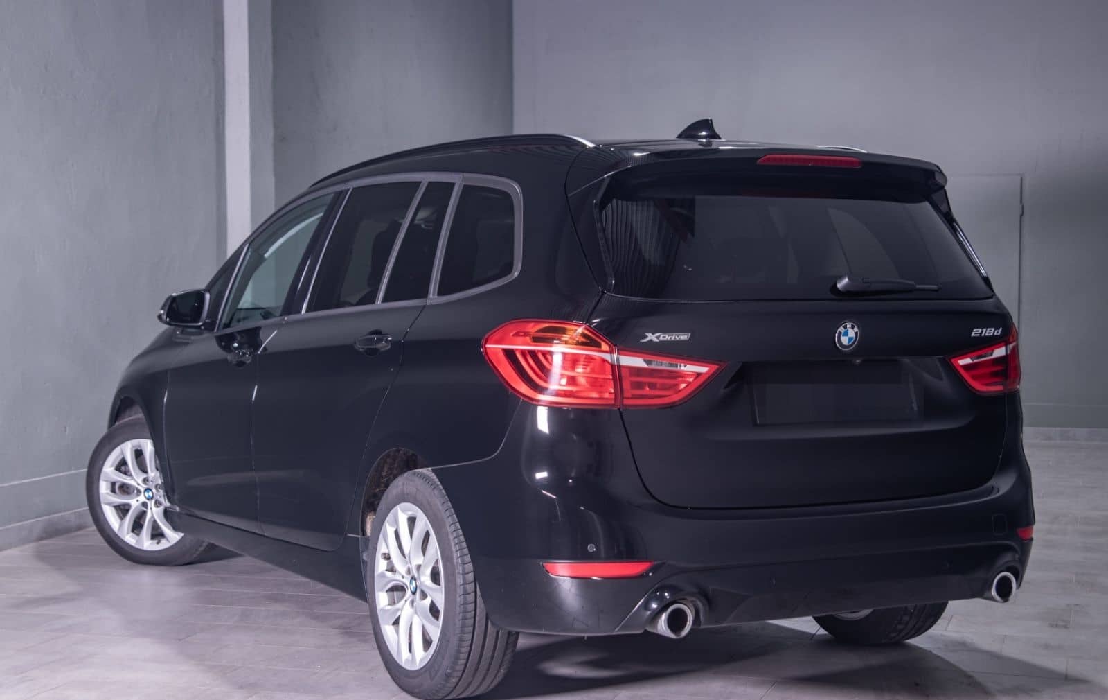 BMW 218d Gran Tourer xDrive AHK/Kamera/HiFi/DrivAsst foto 8