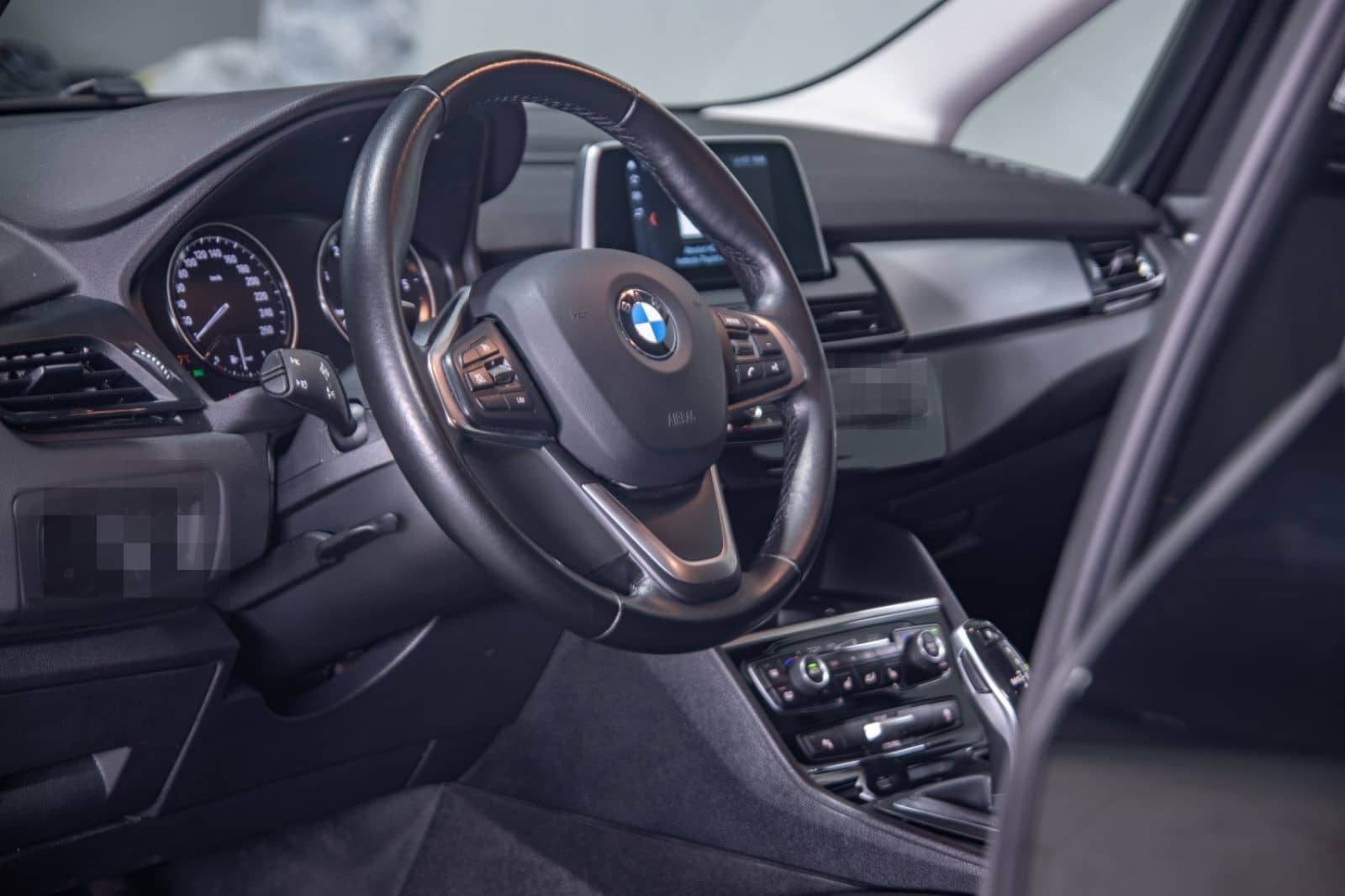 BMW 218d Gran Tourer xDrive AHK/Kamera/HiFi/DrivAsst foto 10