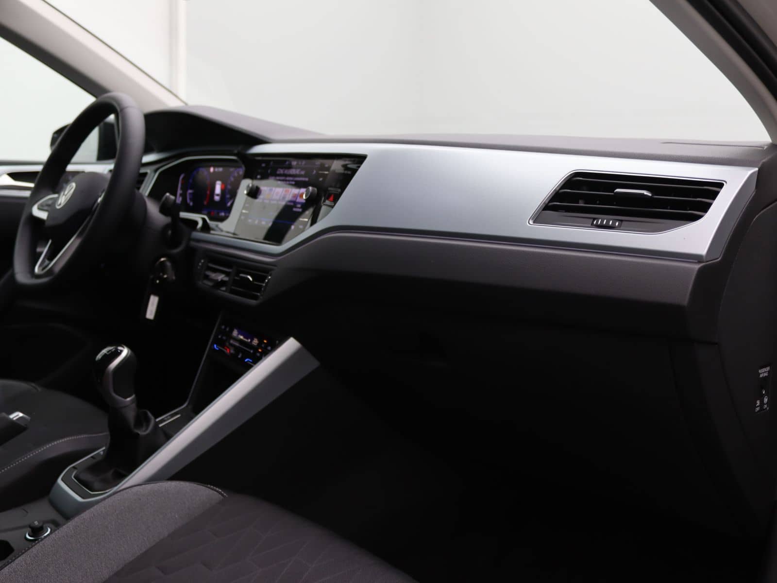 Volkswagen Polo Life 1.0 TSI/LED, ACC, PDC, AppConnect,DAB+ foto 10