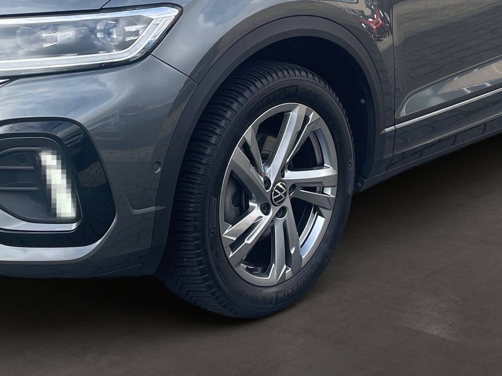 Volkswagen T-ROC R-Line 1.0TSI +LED+SHZ+KAMERA+NAVI+ foto 10