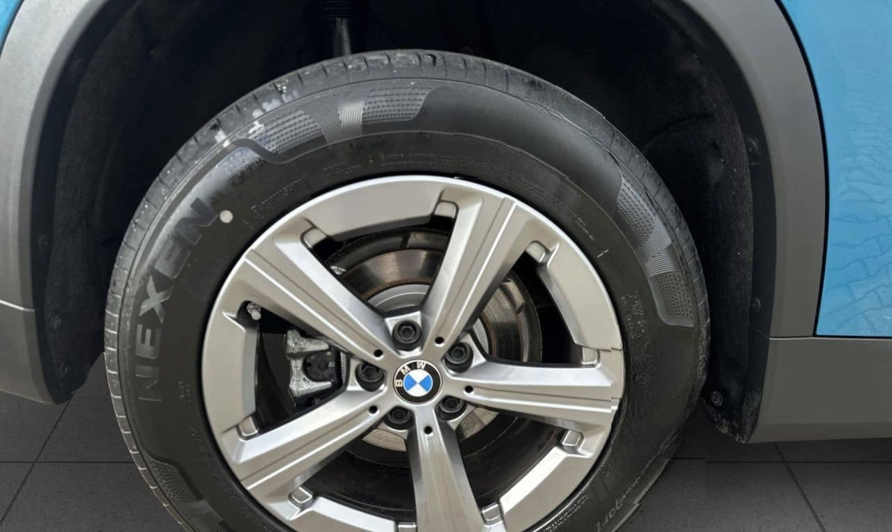 BMW X1 sDrive20i Aut. AdLED,AHK,Kamera,H/K,St+Go,17" foto 17