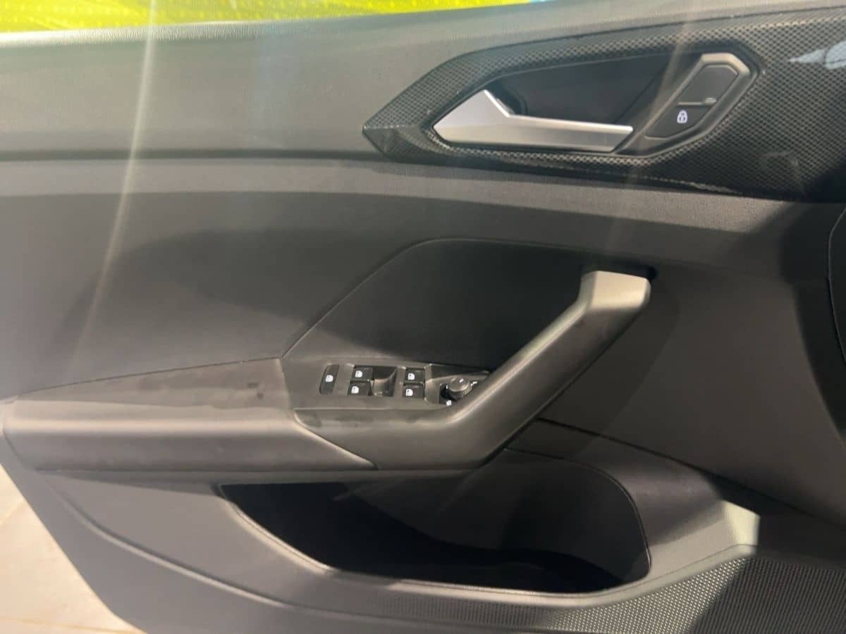 Volkswagen T-Cross 1.0 TSI Life Automatik Apple CarPlay SHZ foto 18