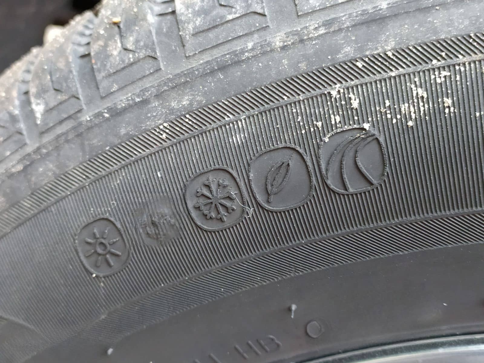 Lexus NX 300 h OFFROAD HYBRID E-FOUR *AHK*Leder* foto 12