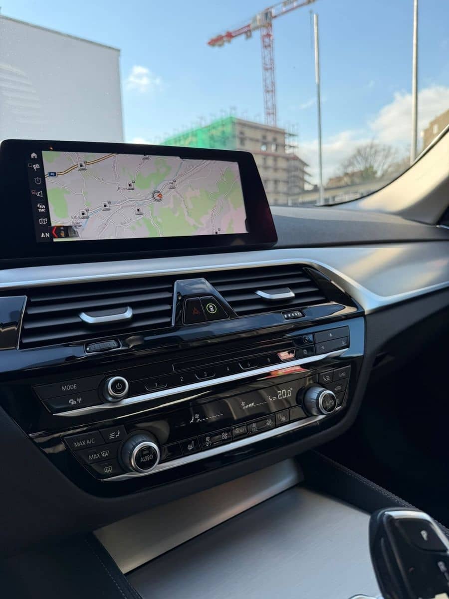 BMW 530i Limousine Luxury Line *1 Hand*MwSt* foto 9