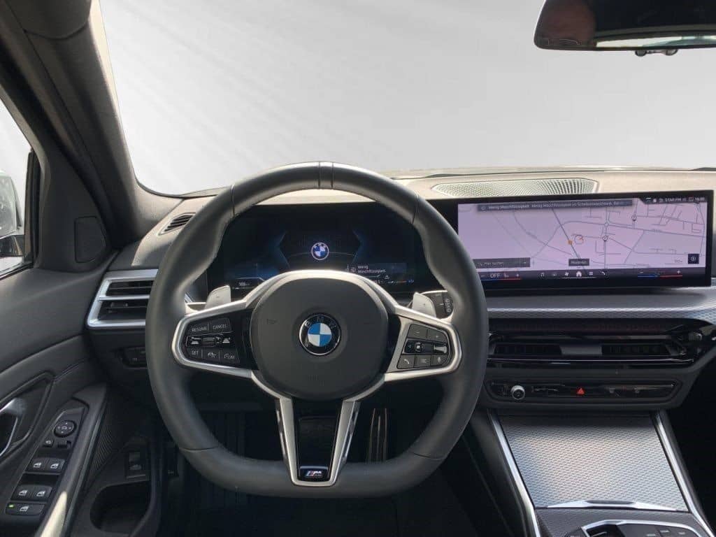 BMW 330i xDrive Touring M Sport|18"LMR|Stop&Go|Parka foto 11