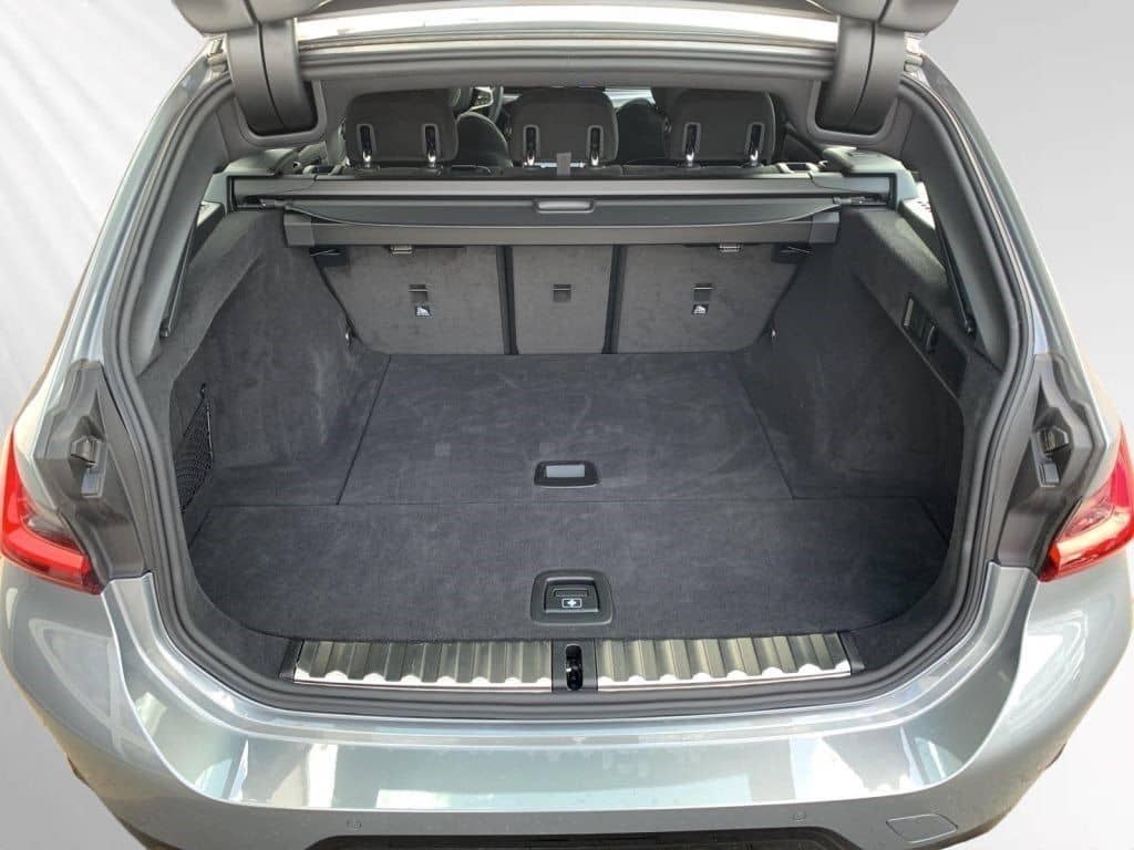 BMW 330i xDrive Touring M Sport|18"LMR|Stop&Go|Parka foto 15