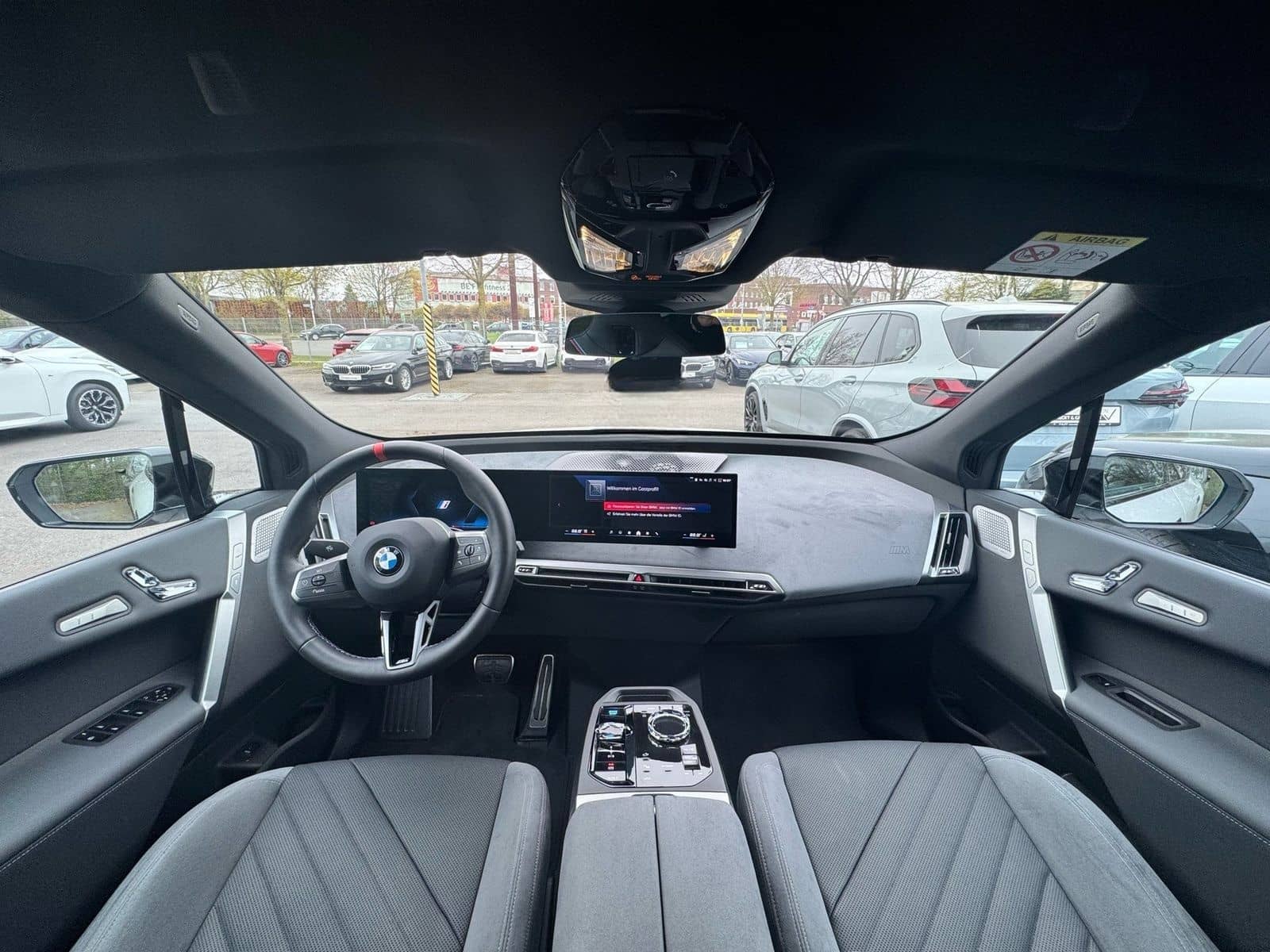 BMW iX M70 xDrive M Sport Pro B&W Pano AHK Autobahna foto 2