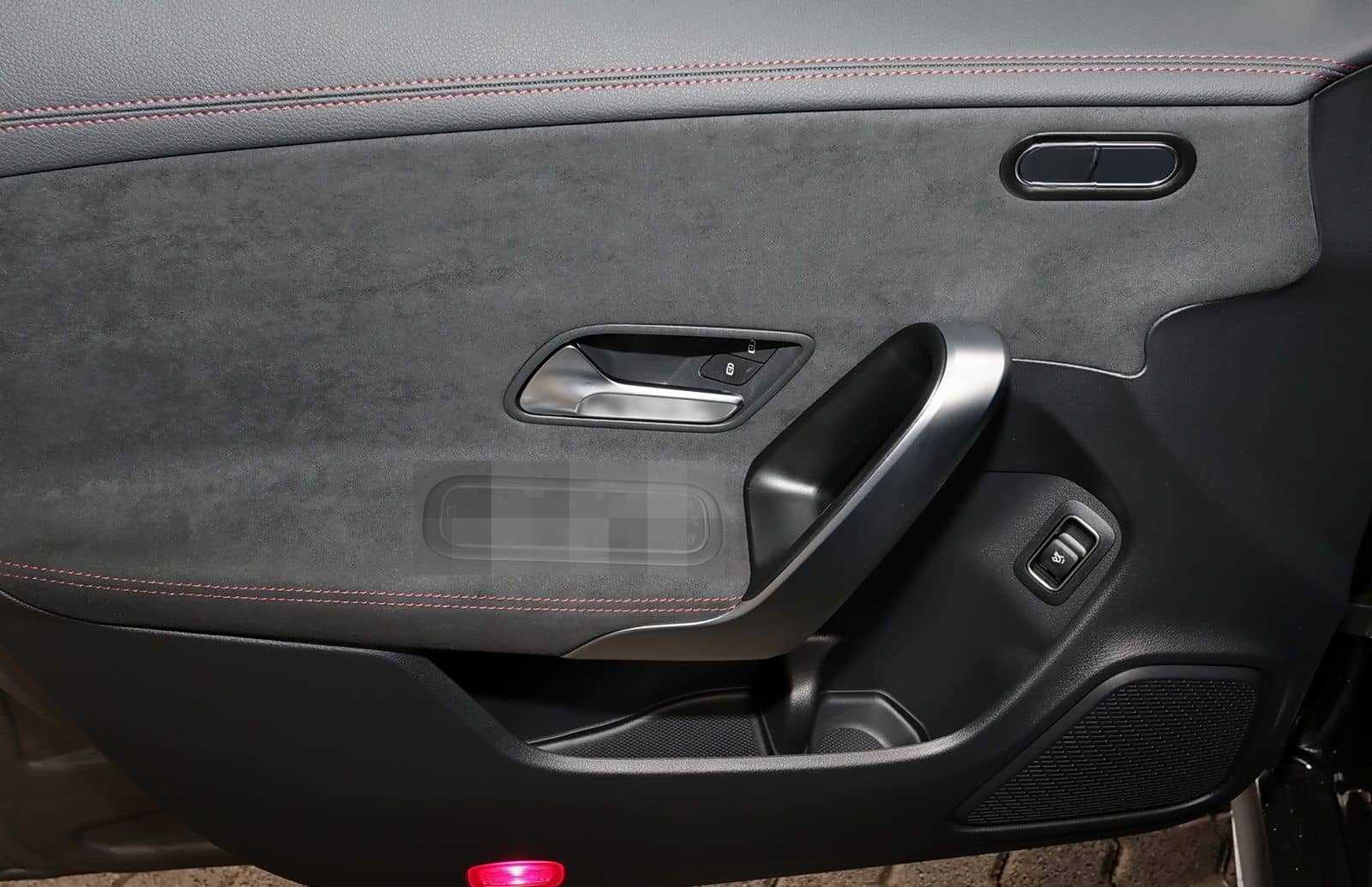 Mercedes-Benz CLA 200 Coupé AMG Edition+DISTRONIC+360°+18"+ foto 11