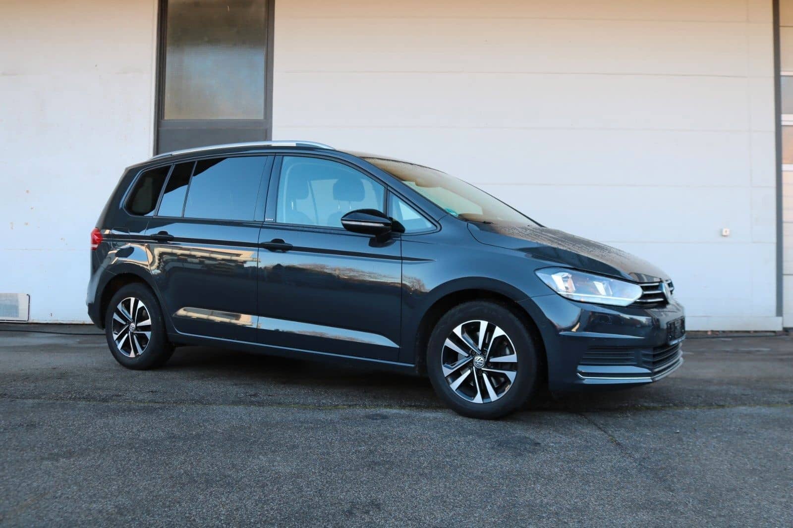 Volkswagen Touran 1.6D IQ.DRIVE*7-Sitzer*Parklenkassistent* foto 12