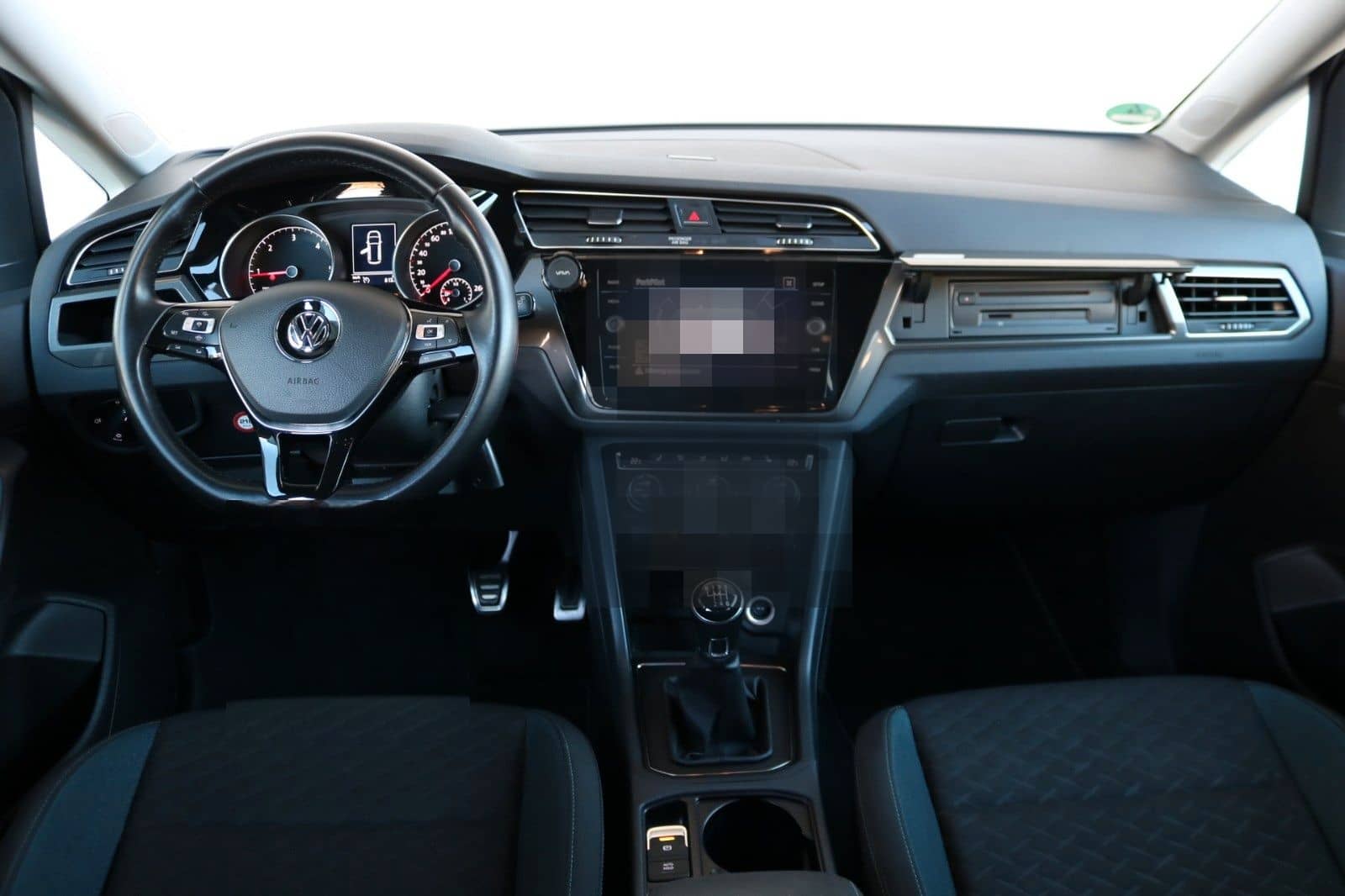 Volkswagen Touran 1.6D IQ.DRIVE*7-Sitzer*Parklenkassistent* foto 4