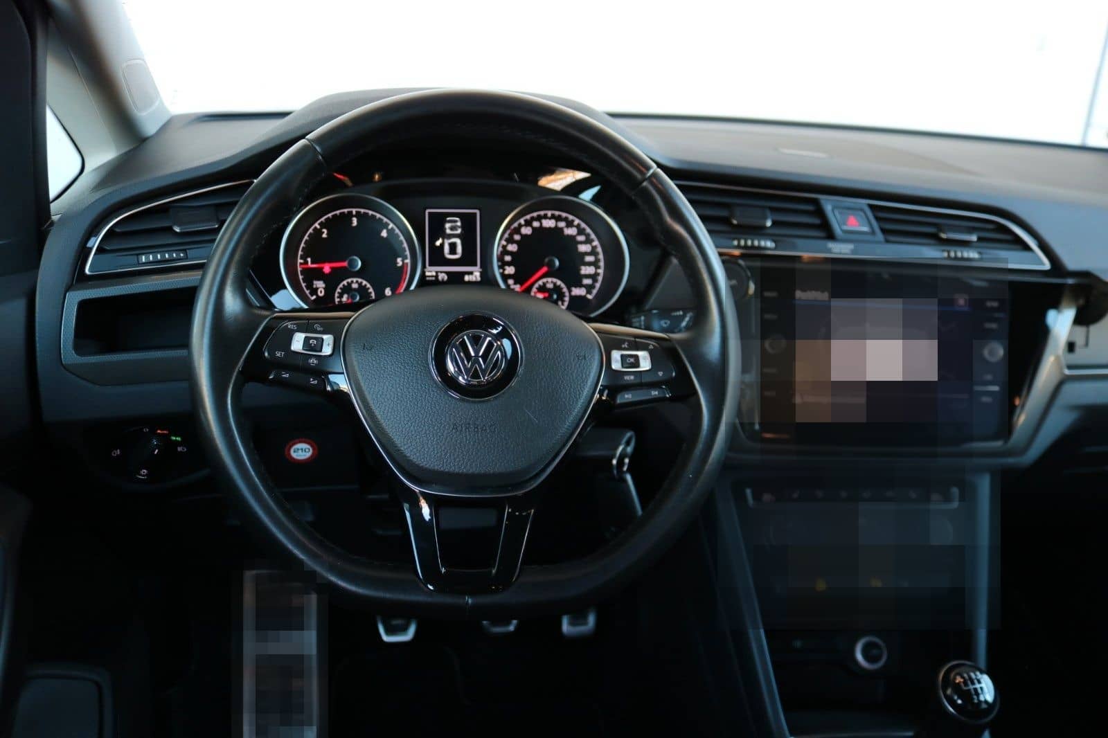 Volkswagen Touran 1.6D IQ.DRIVE*7-Sitzer*Parklenkassistent* foto 5