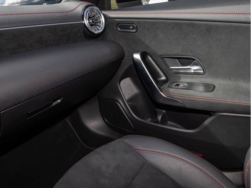 Mercedes-Benz CLA 200 d SB AMG-Sport/LED/Cam/Pano/Night/Keyl foto 19