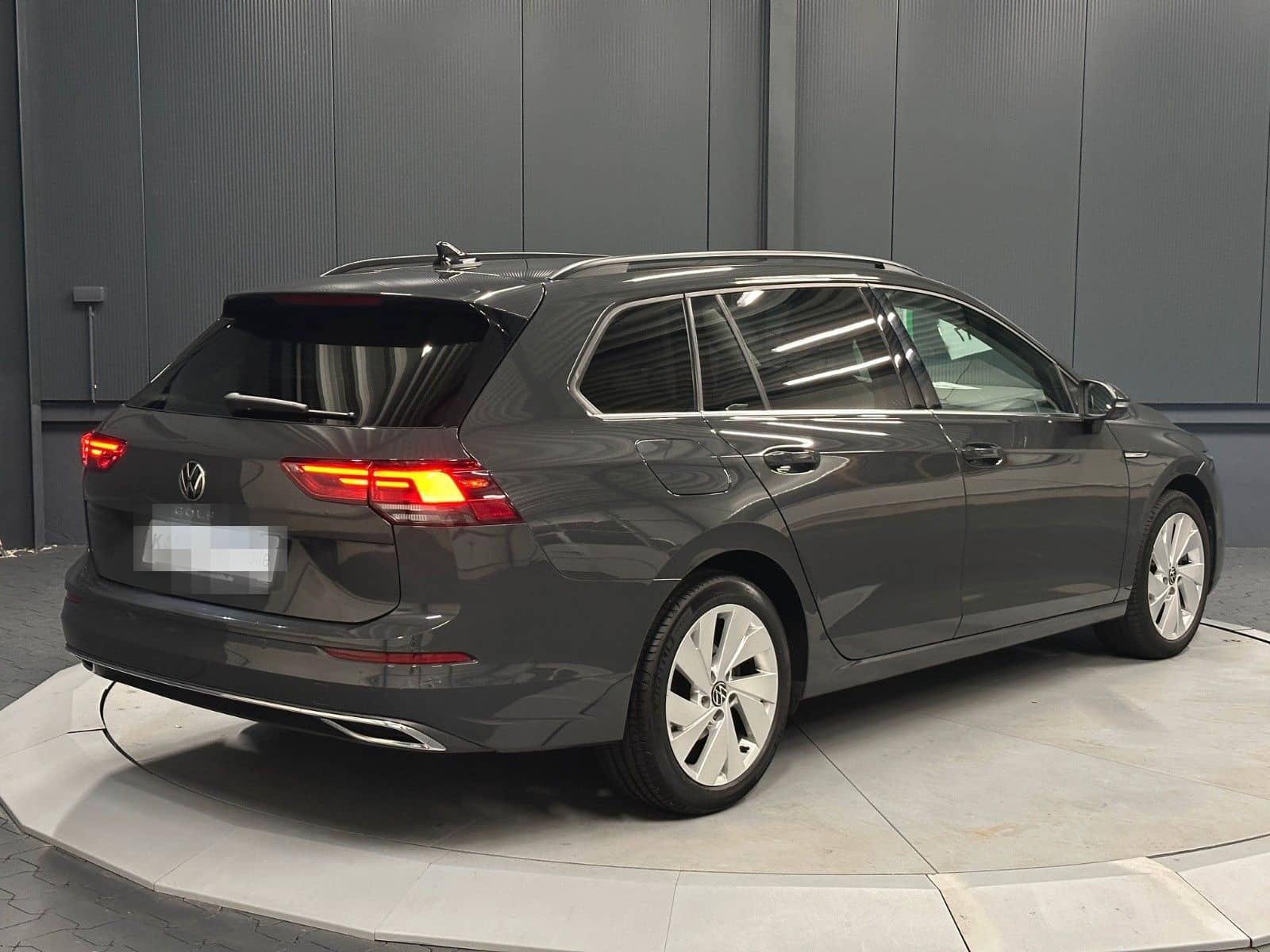 Volkswagen Golf VIII Variant Style*NAVI*LED*CarPlay*MASSAGE foto 7