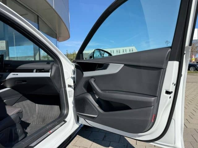 Audi A4 Limousine S line 40 TDI quattro S tronic HUD foto 16