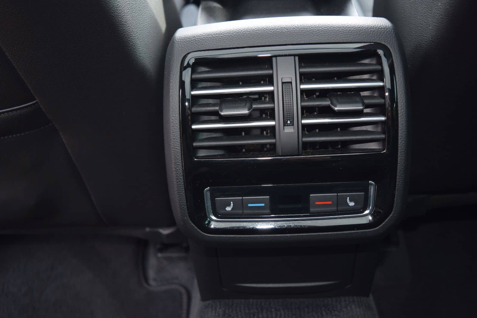 Volkswagen Passat Alltrack | Digital Cockpit | PANO | VOLL foto 24