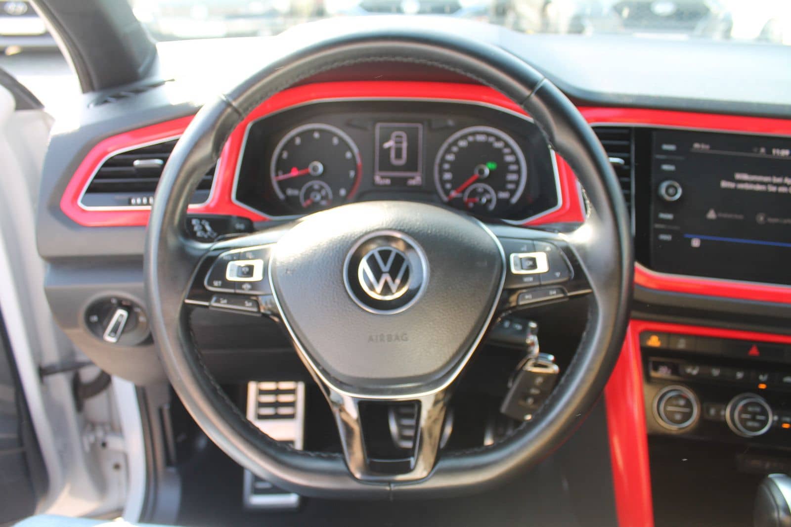 Volkswagen T-Roc DSG Sport, ACC, Kamera, Navi, Standheizung foto 12