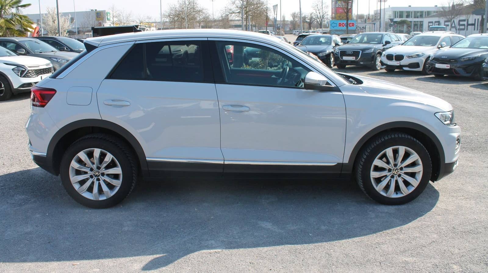 Volkswagen T-Roc DSG Sport, ACC, Kamera, Navi, Standheizung foto 7