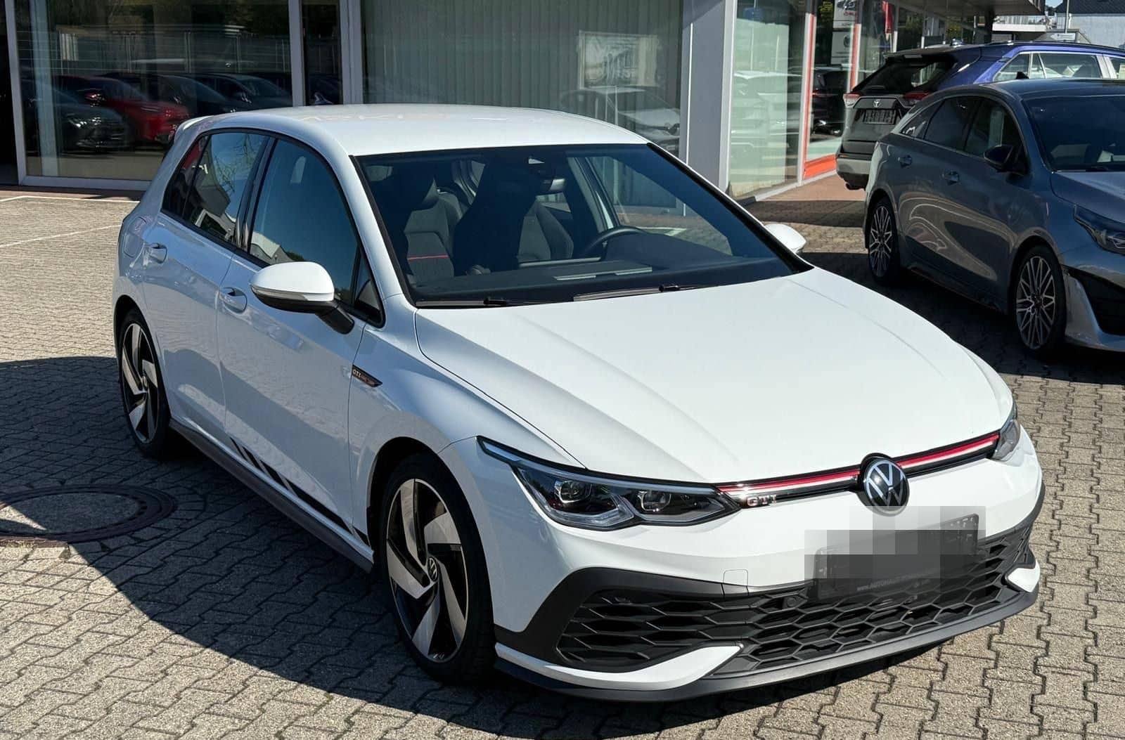 Volkswagen Golf VIII 2.0 TSI GTI Clubsport foto 1