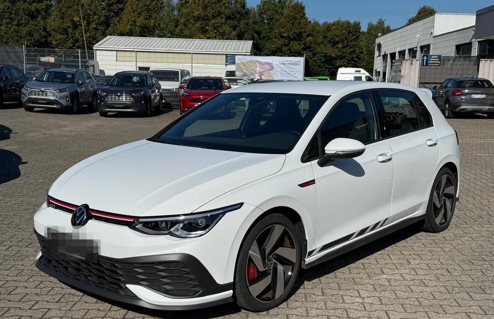 Volkswagen Golf VIII 2.0 TSI GTI Clubsport foto 2