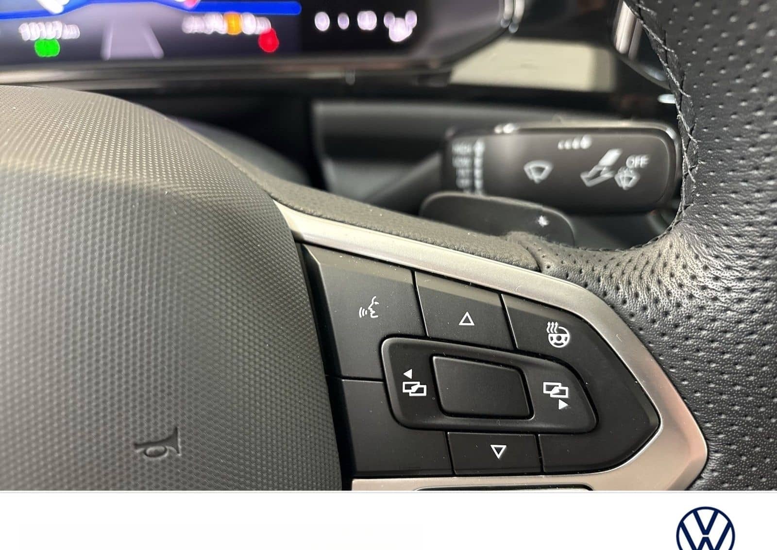 Volkswagen T-Roc Cabriolet 1.5 R-LINE BLACKSTYLE LEDER LM19 foto 16