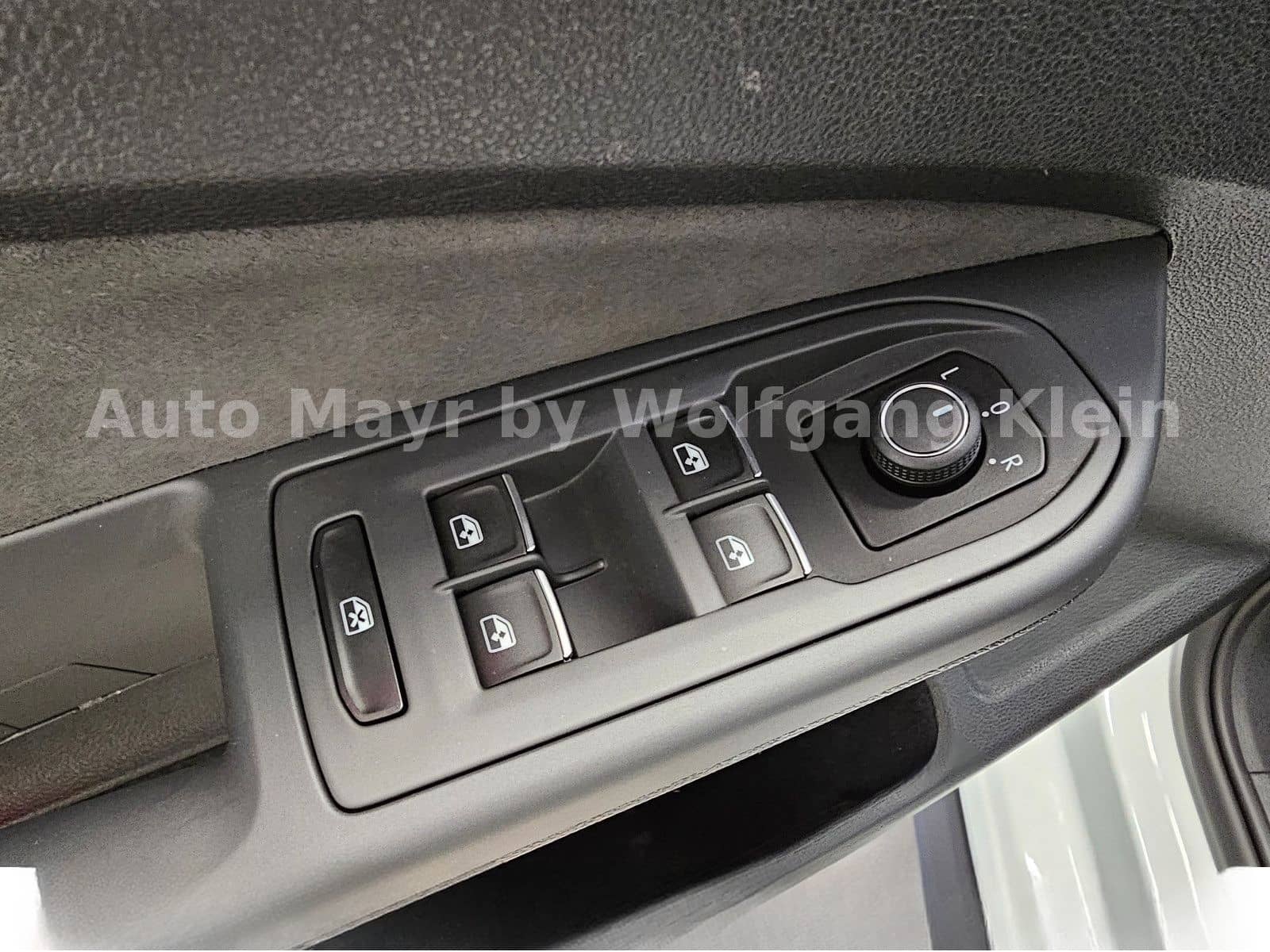 Volkswagen Golf VIII 2.0 Lim GTI Clubsport LED Navi Busines foto 19