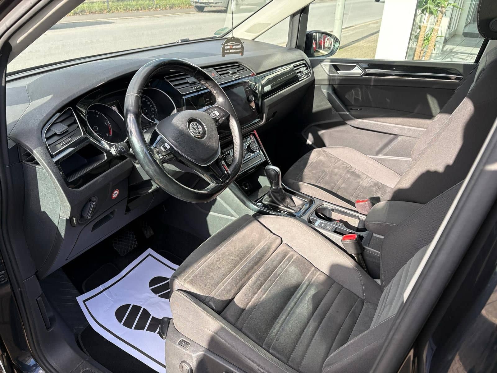 Volkswagen Touran 2.0 TDI "Highline" R-Line 7 Sitzer foto 8