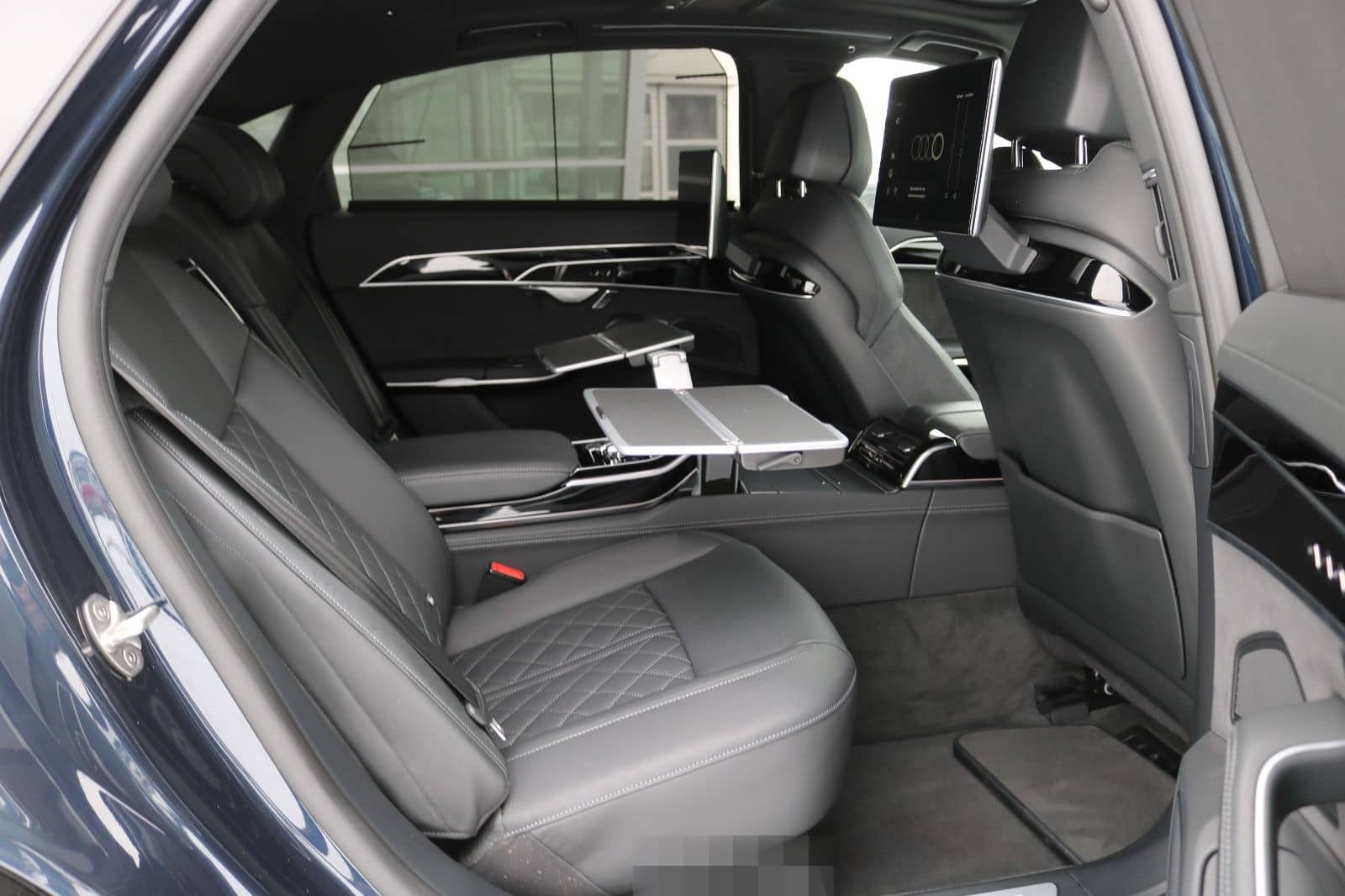 Audi A8L 60 TFSI Lang V8 S line /Exclusive/3xTV/B&O/ foto 21