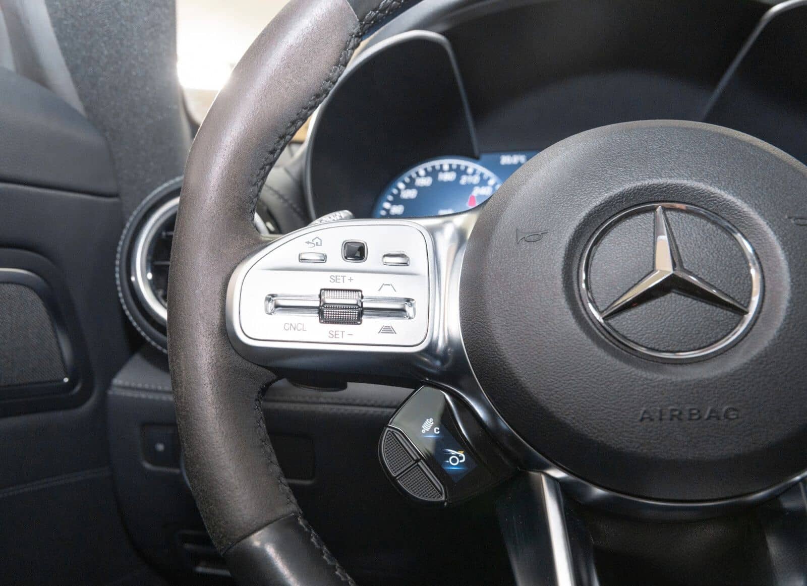 Mercedes-Benz AMG GT S LED/Panorama/Comand/Distronic/Memory/ foto 18
