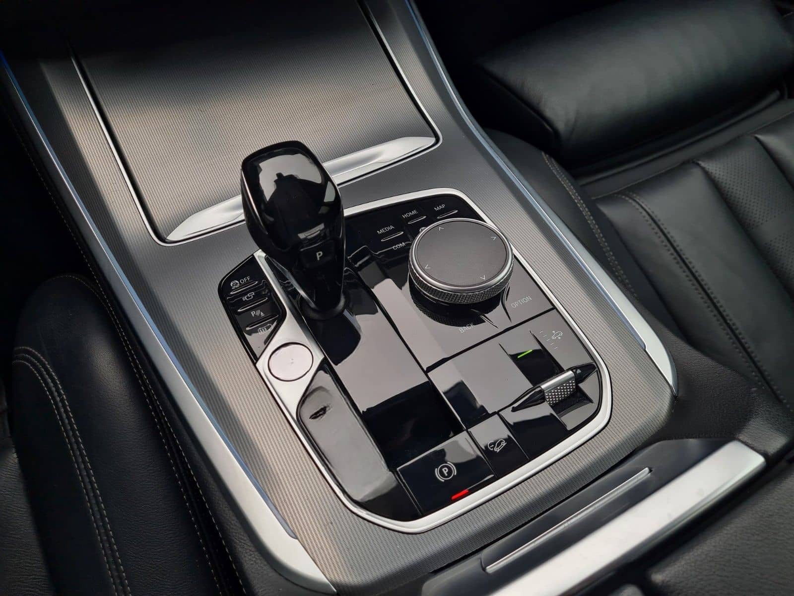 BMW X5 xDrive 45 e - ASSISTS - LASER - 360° - foto 18