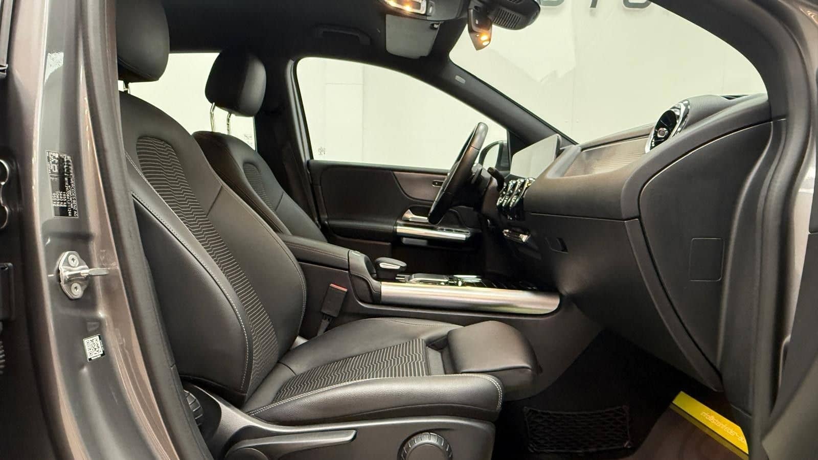 Mercedes-Benz B 180/AHK/SPURHALTE/SHZ/MFL/LED/NAVI/ foto 18