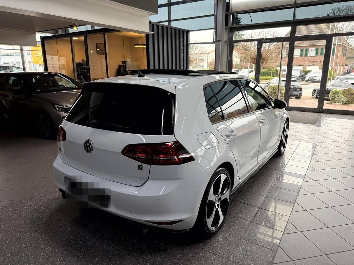 Volkswagen Golf VII GTI BMT DSG Pano Dynaudio PDC  foto 5