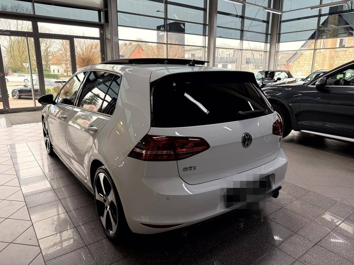 Volkswagen Golf VII GTI BMT DSG Pano Dynaudio PDC  foto 7