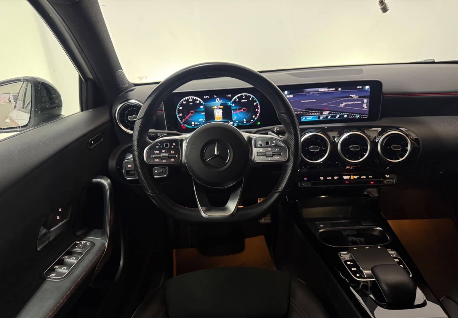 Mercedes-Benz A220*AMG-LINE*KEYLESS*EURO6*LED*2.HAND*LANE* foto 14