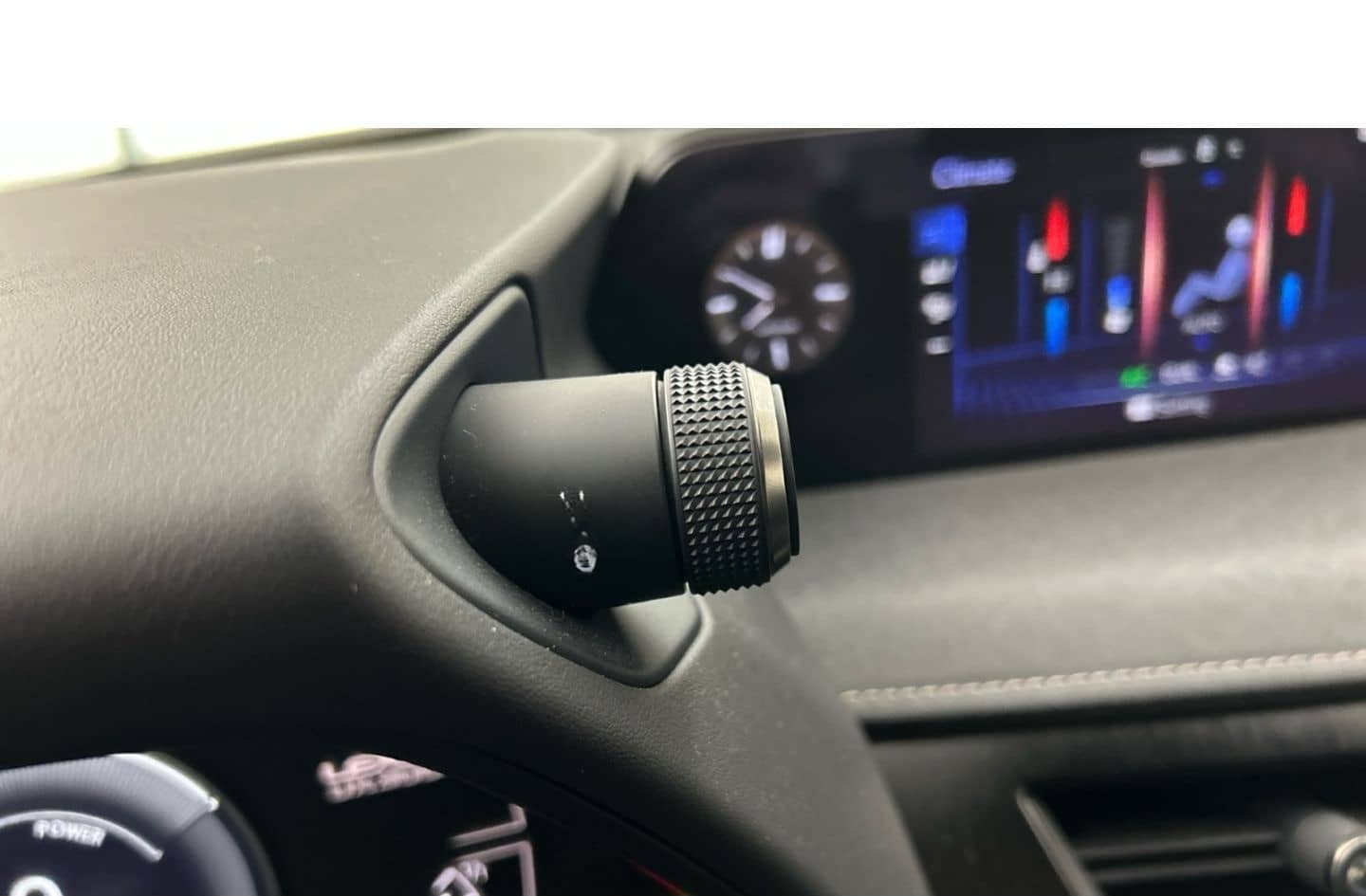 Lexus UX 300e Luxury Line 360 Grad Kamera Mark Levinso foto 13