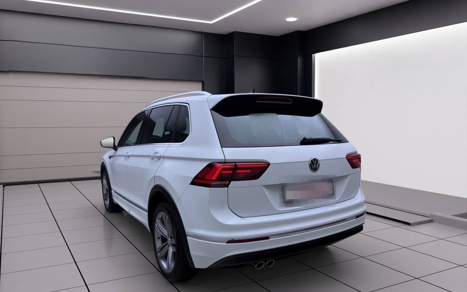 Volkswagen Tiguan 2.0 TSI 4M R-LINE PANO NAVI KAMERA DYNAUD foto 2