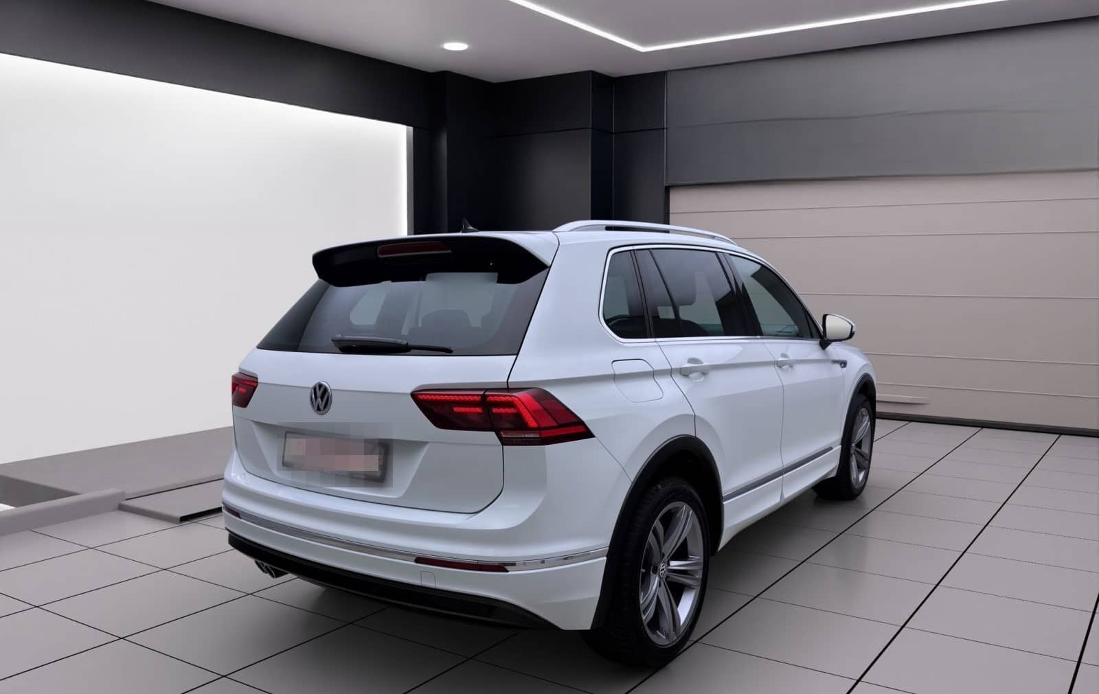 Volkswagen Tiguan 2.0 TSI 4M R-LINE PANO NAVI KAMERA DYNAUD foto 5