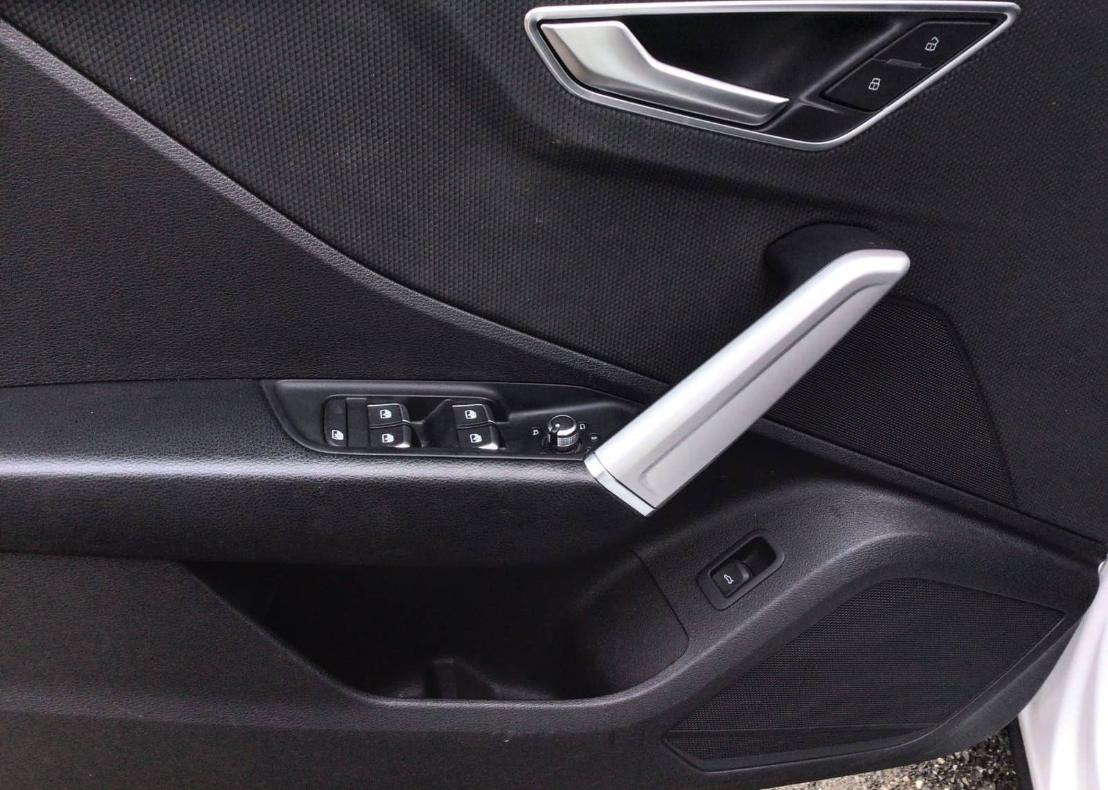 Audi Q2 30 TDI ADVANCED LED GRA KAMERA SHZ foto 8